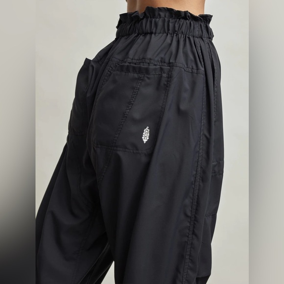 🌿Free People Spring Trekker Pants✨Brand New✨ - Picture 4 of 13